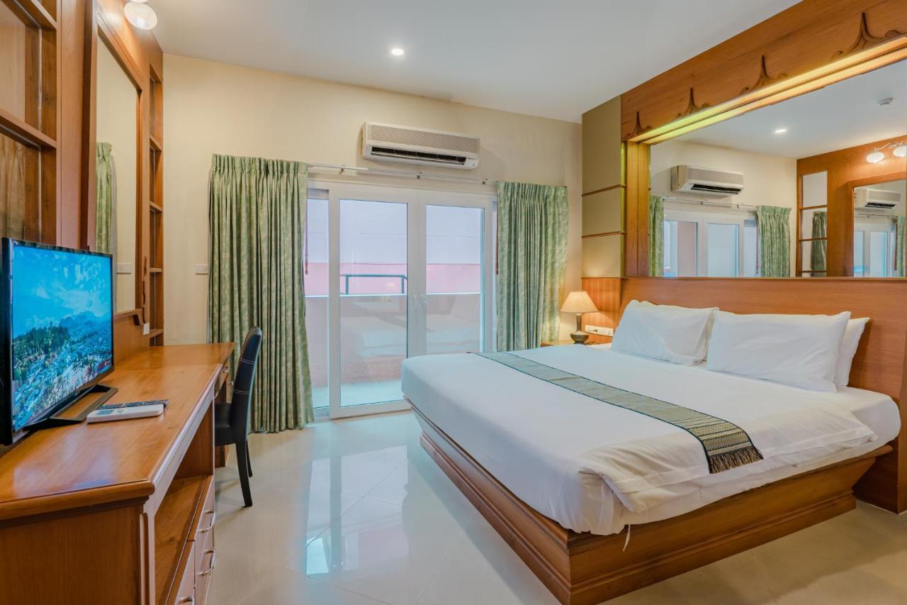Whitehouse Condotel Pattaya Exteriér fotografie